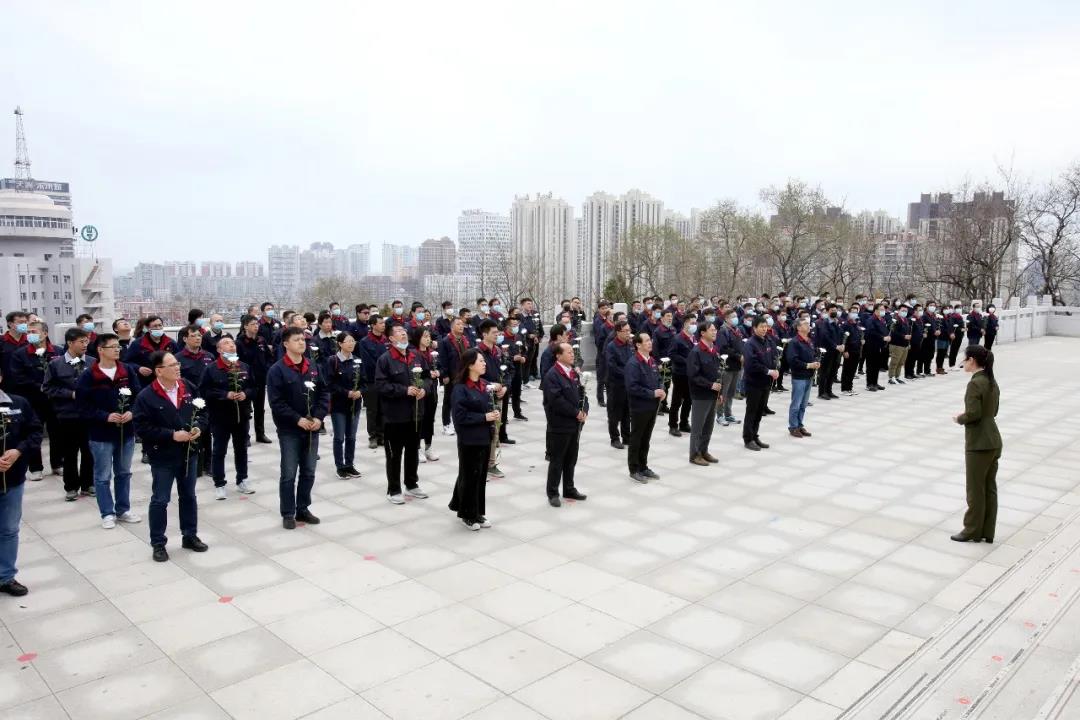 伟德体育 - 综合体育赛事平台|奥体中心相助同伴