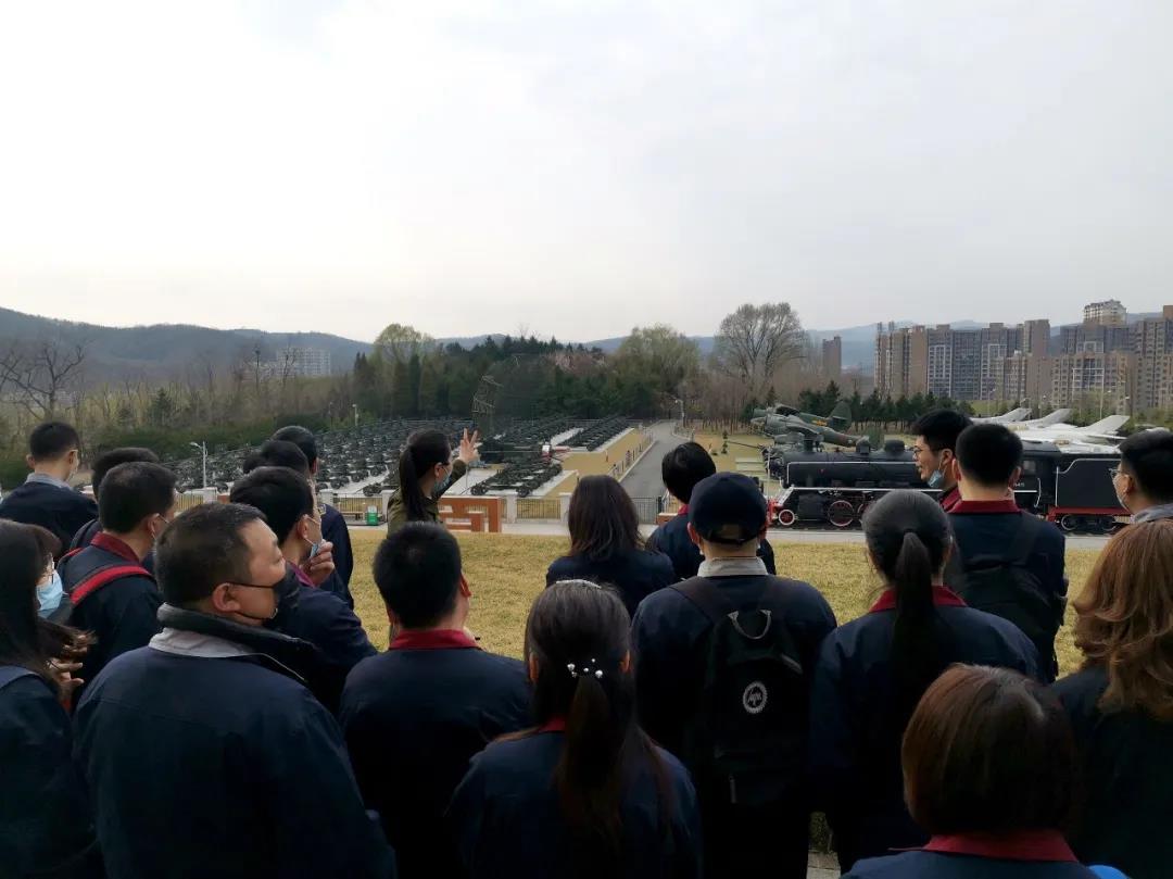 伟德体育 - 综合体育赛事平台|奥体中心相助同伴