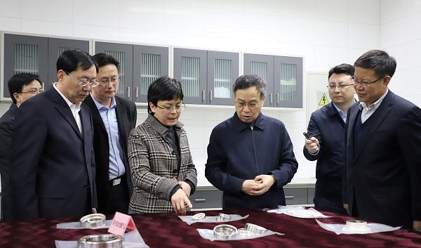 伟德体育 - 综合体育赛事平台|奥体中心相助同伴